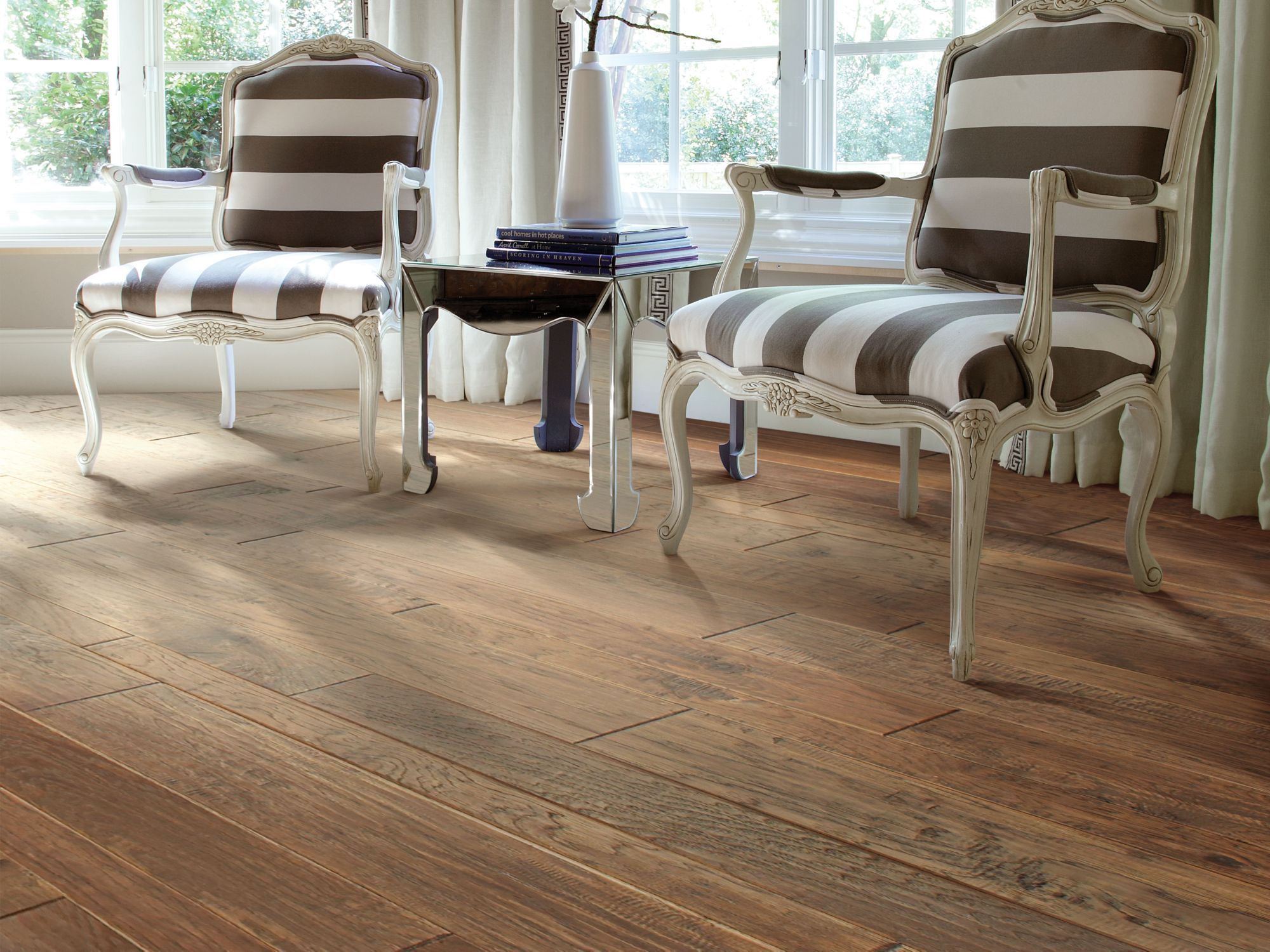 Palo Duro Mixed Width Anderson Hardwood in the color copper by Shaw flooring in a home, showing the finished look.